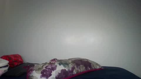 Snapshot of scentedfriction chatting on 10.11.25 scentedfriction online show from 10.11.25