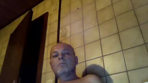 schnibschnab online show from 10.19.25