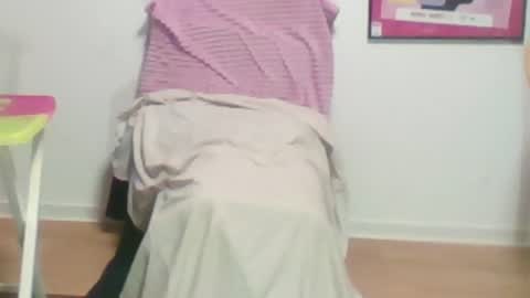 Snapshot of schnico chatting on 10.16.25 schmidti online show from 10.16.25