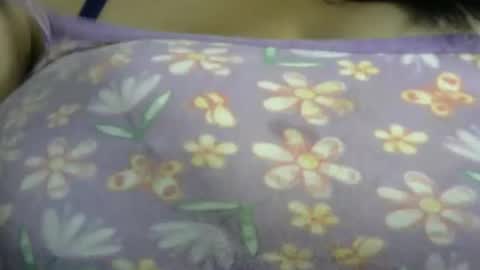 Snapshot of schoco_milf chatting on 09.20.25 mai latina online show from 09.20.25