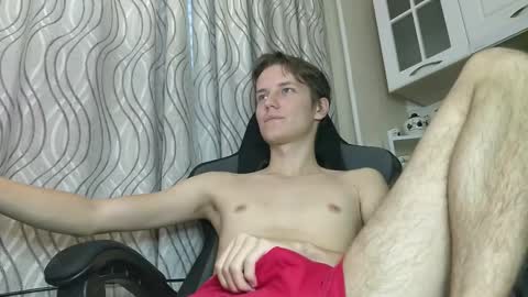 Snapshot of schweppess__ chatting on 12.19.25 Dimka online show from 12.19.25