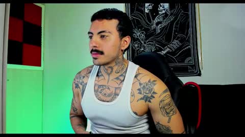 Snapshot of scockpion_ chatting on 10.02.25 Alejandro help me to reach 200 thumps up online show from 10.02.25