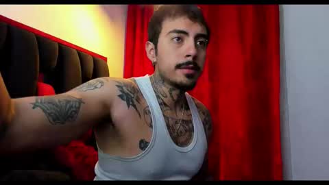 Alejandro help me to reach 200 thumps up online show from 03.19.26