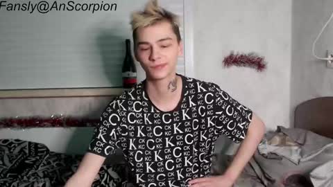 Snapshot of scorpion_250 chatting on 01.01.25 Scorpion 250 online show from 01.01.25