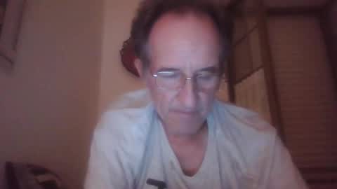 Snapshot of scotchwhieskie chatting on 09.17.25 scotchwhieskie online show from 09.17.25