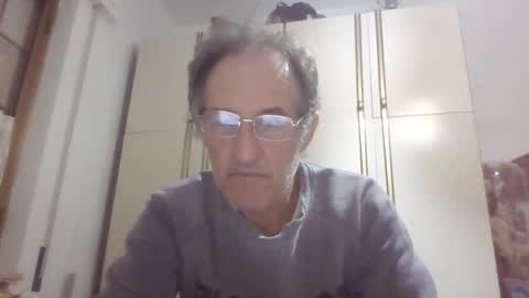 Snapshot of scotchwhieskie chatting on 10.03.25 scotchwhieskie online show from 10.03.25
