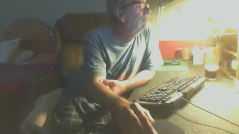 Snapshot of scotsman_62 chatting on 05.12.26 scotsman_62 online show from 05.12.26