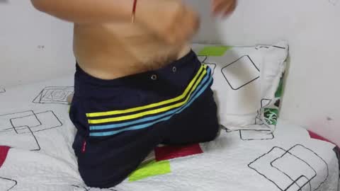 scott20055 online show from 10.04.25