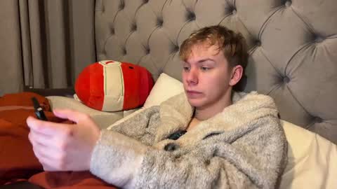 Snapshot of scottish_twink01 chatting on 01.05.25 danny online show from 01.05.25