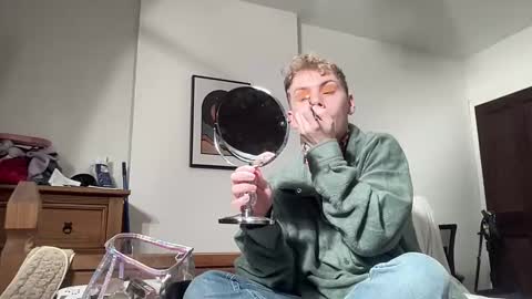 Snapshot of scottish_twink01 chatting on 02.08.25 danny online show from 02.08.25