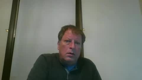 Snapshot of scottpbi52 chatting on 05.15.26 scottpbi52 online show from 05.15.26