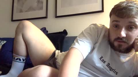 Snapshot of scottysubcub chatting on 11.15.25 Scotty The Sub Cub online show from 11.15.25