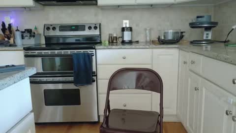 Scout has fun online show from 04.22.26