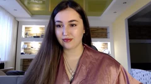 Elizabeth  online show from 01.13.25