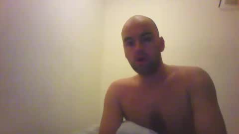 Snapshot of sean20775 chatting on 10.22.25 Sean online show from 10.22.25