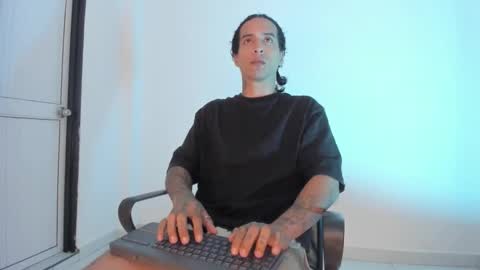   online show from 01.06.26