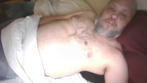Snapshot of seasoned_silver_daddy chatting on 03.15.26 seasoned_silver_daddy online show from 03.15.26