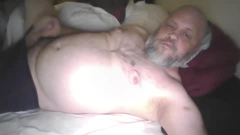 Snapshot of seasoned_silver_daddy chatting on 03.21.26 seasoned_silver_daddy online show from 03.21.26
