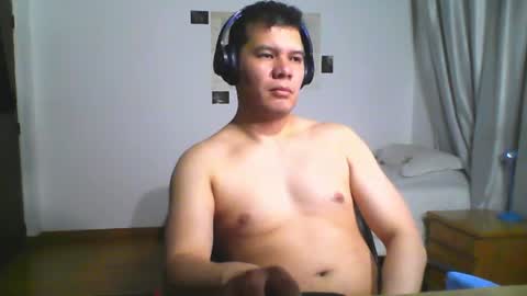 Snapshot of seb5759 chatting on 06.14.26 seb5759 online show from 06.14.26