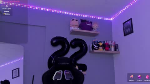 Snapshot of sebas__23 chatting on 12.24.24 Sebastin online show from 12.24.24