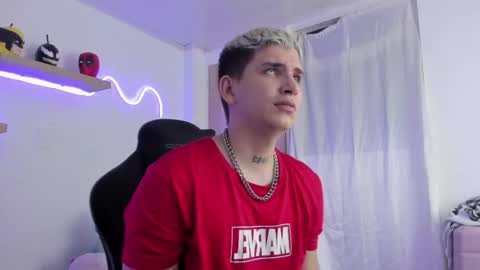 Snapshot of sebas__23 chatting on 11.12.25 Sebastin online show from 11.12.25