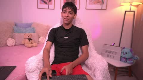 Sebastian Alvarez online show from 04.01.26