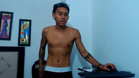 Snapshot of sebasbight chatting on 09.15.25 sebasbight online show from 09.15.25