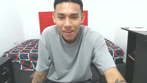 Snapshot of sebasbight chatting on 09.20.25 sebasbight online show from 09.20.25