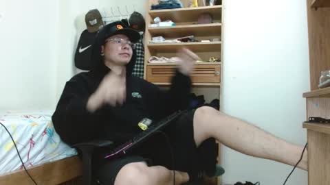 Snapshot of sebasslops chatting on 02.18.25 Sebas online show from 02.18.25