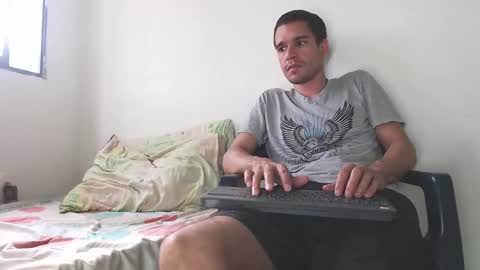 Snapshot of sebasslops chatting on 02.24.25 Sebas online show from 02.24.25