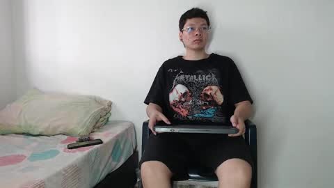 Snapshot of sebasslops chatting on 03.03.25 Sebas online show from 03.03.25