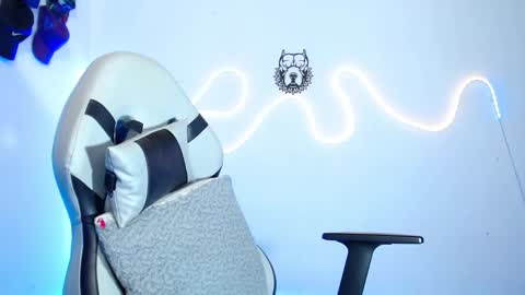 Sebastian online show from 02.11.26