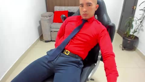 juan  sebastian online show from 01.30.25