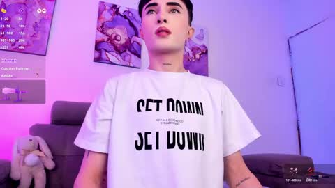     .  INDEPENDENT MODEL online show from 03.06.26