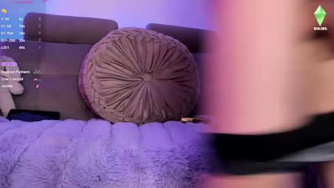     .  INDEPENDENT MODEL online show from 03.18.26