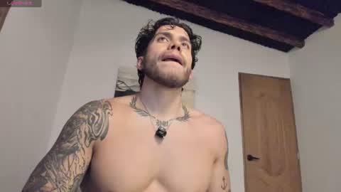 Snapshot of sebastianortizm chatting on 06.20.26 Lucian Sinclair online show from 06.20.26