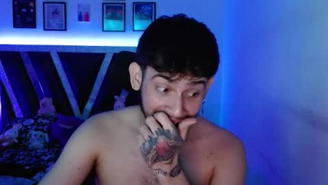 Snapshot of sebasxxl12 chatting on 10.04.25 Sebas online show from 10.04.25