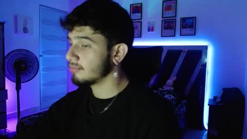 Snapshot of sebasxxl12 chatting on 10.10.25 Sebas online show from 10.10.25