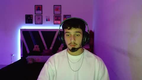 Snapshot of sebasxxl12 chatting on 12.15.25 Sebas online show from 12.15.25