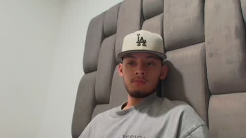 ryan miller online show from 01.12.25