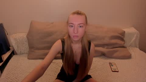 Amanda and  pair in a real life we love each other but can play with you online show from 12.16.24