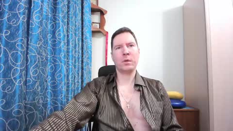 Snapshot of secret_lover_xxx chatting on 12.04.24 Secret lover XXX online show from 12.04.24