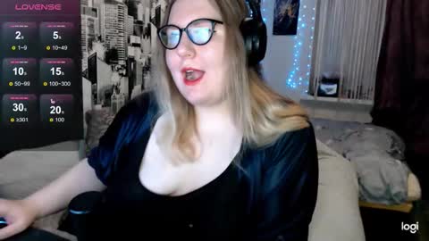 SecretGodnes online show from 12.22.25