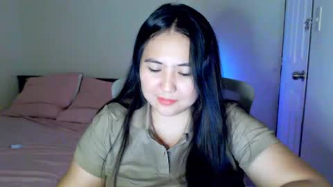 Snapshot of secretlover010101 chatting on 05.09.26 MILAN online show from 05.09.26