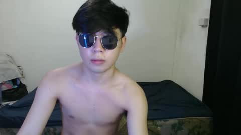 Snapshot of seduceme01 chatting on 12.01.25 seduceme01 online show from 12.01.25