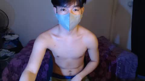 Snapshot of seduceme01 chatting on 12.18.25 seduceme01 online show from 12.18.25