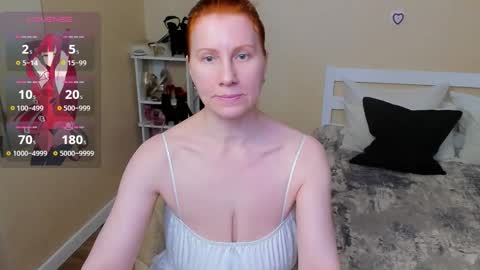 seductive_foxy_ online show from 10.18.25