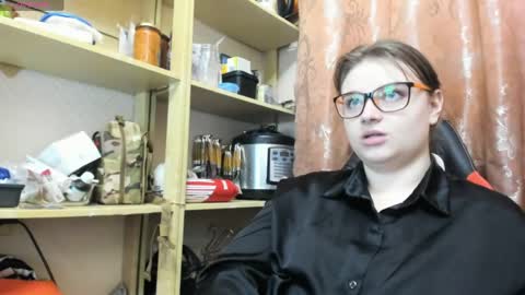 seductive_she_wolf online show from 03.23.26