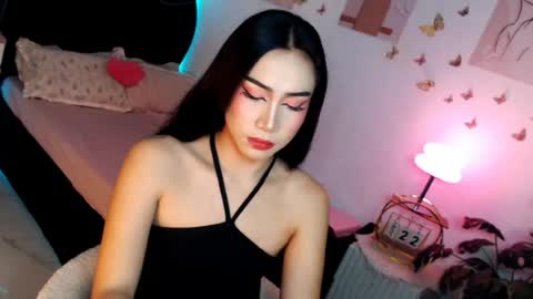 Snapshot of seductive_vana chatting on 06.21.26 Vanessa online show from 06.21.26