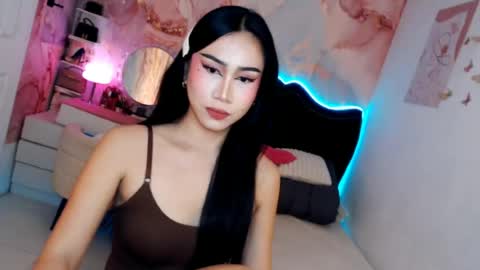 Snapshot of seductive_vana chatting on 07.11.26 Vanessa online show from 07.11.26